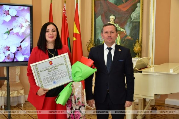 Во&nbsp;дворце Потемкина чествовали матерей Кричевщины